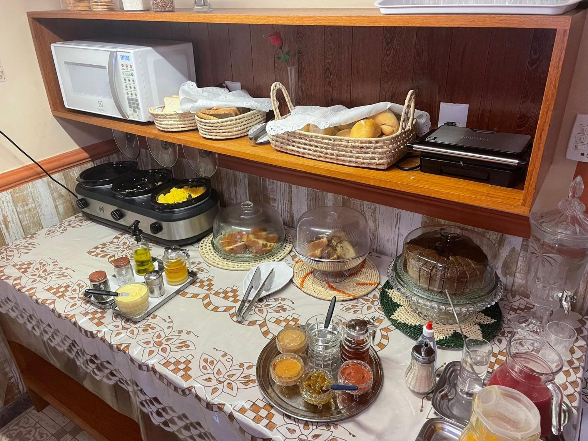 Refugio 賓館 福塔莱萨